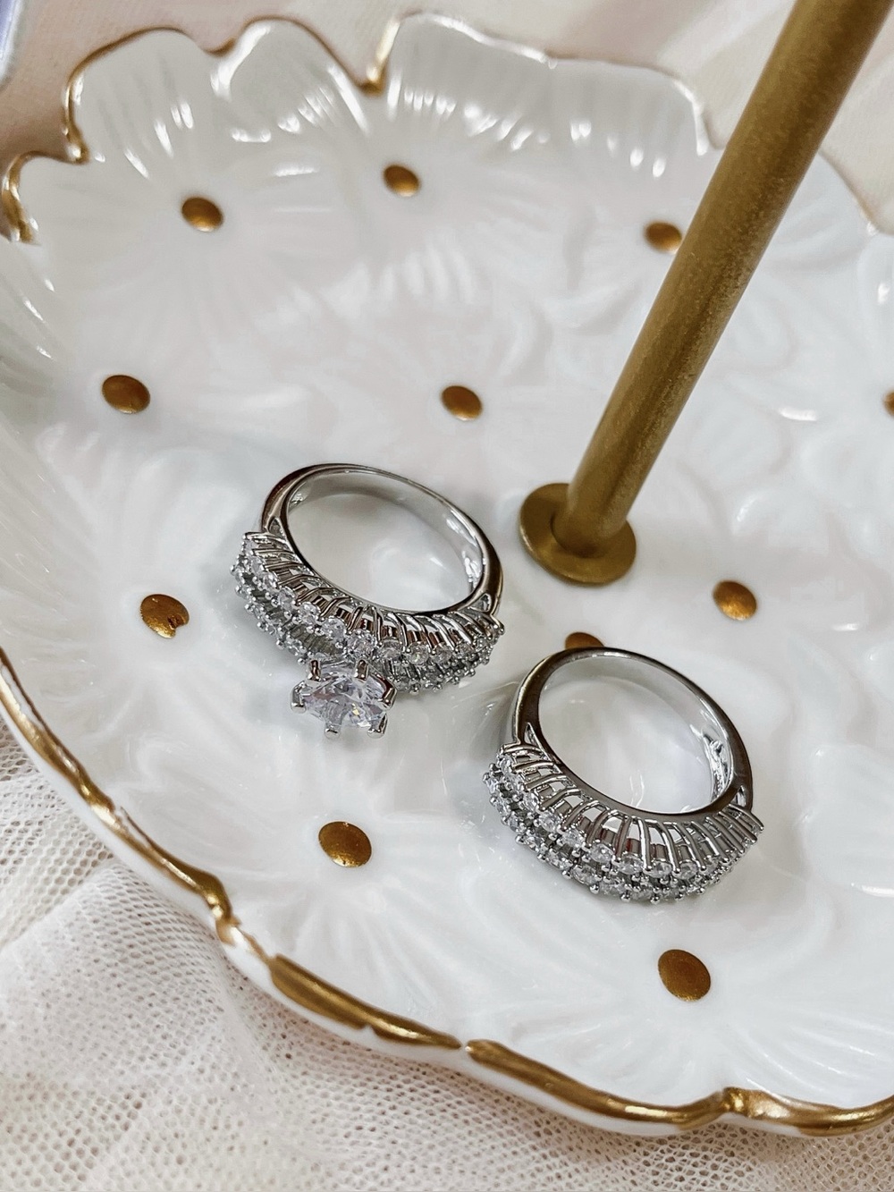 Sparkling Silver Cubic Zirconia Ring Set